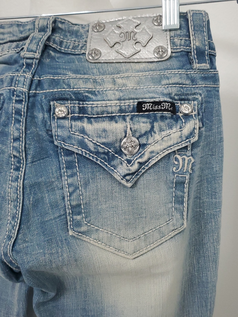 NEW Miss Me Cuffed Jeans - 26, 27